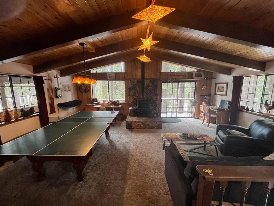 Sweet Retreat: Theater, Pool/Ping-Pong, Quiet! Villa Camp Connell Екстериор снимка